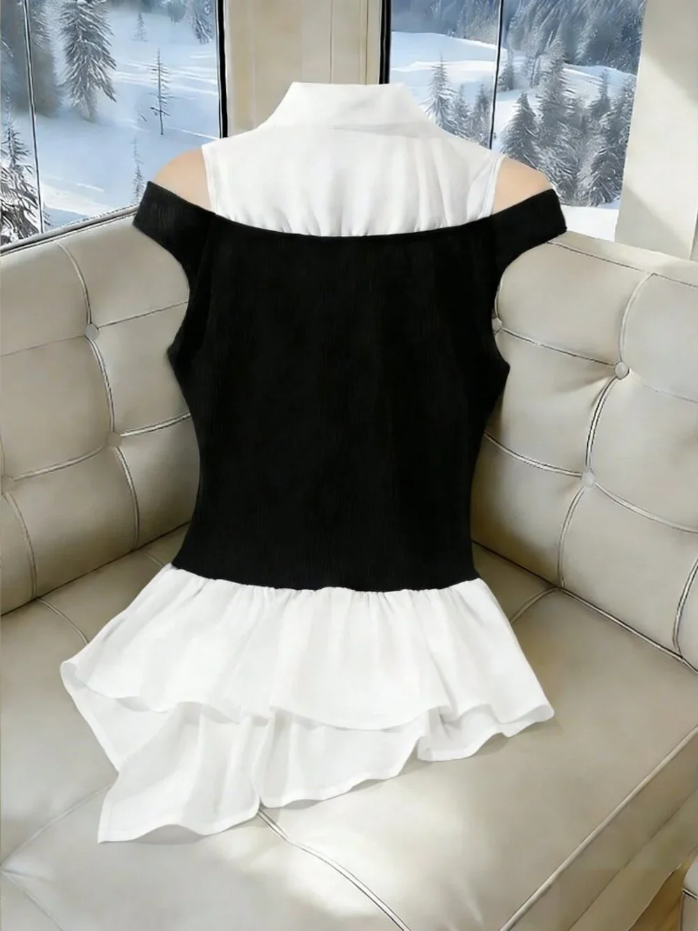 Black and White Casual Women's Patchwork Asymmetric Hem Top
